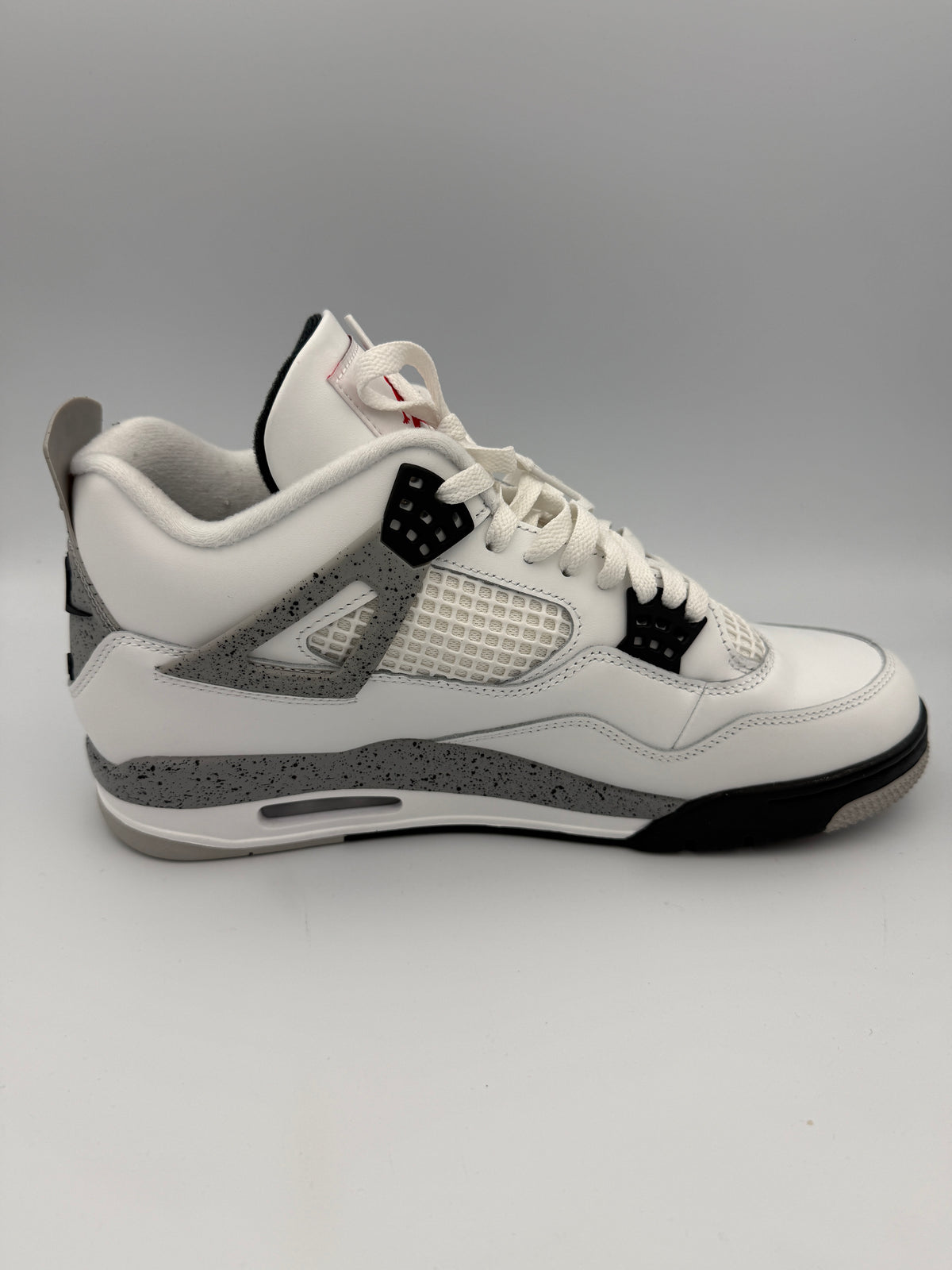 JORDAN 4 , WHITE CEMENT