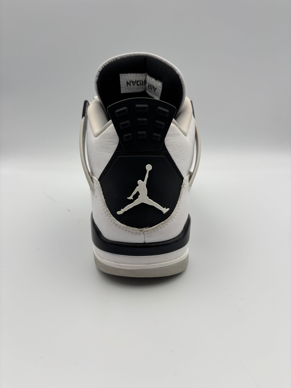 JORDAN 4 MILITARY BLACK