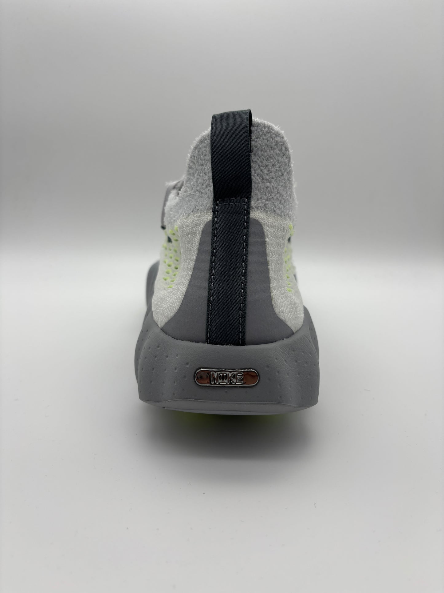 NIKE MIND 002 WHITE GREY VOLT