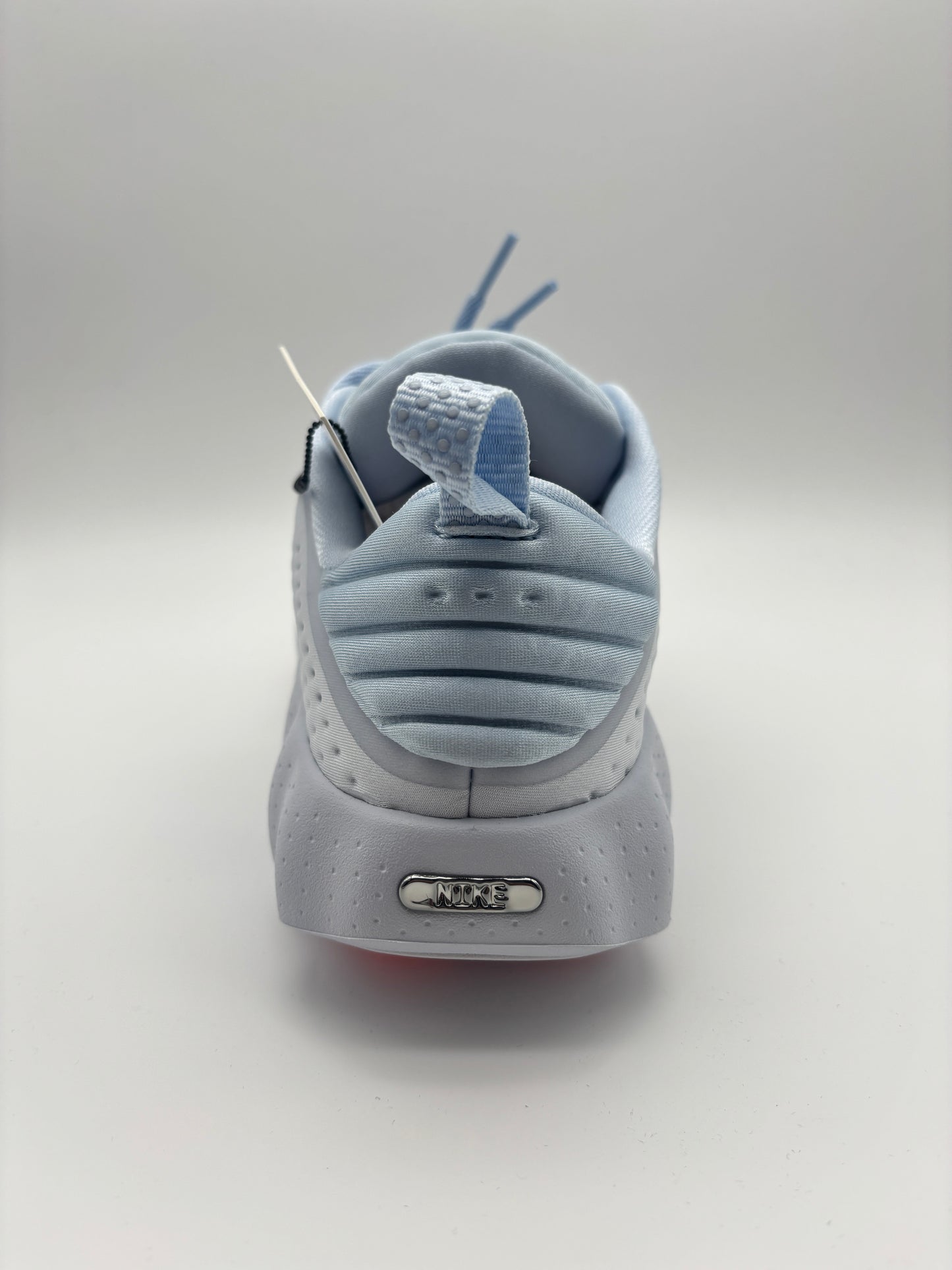 NIKE MIND 002 FOOTBALL GREY