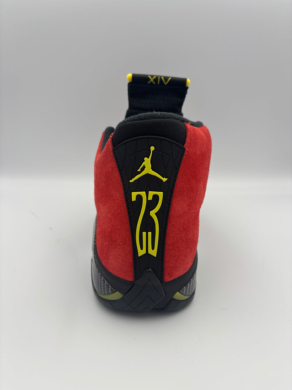 JORDAN 14 FERARRI