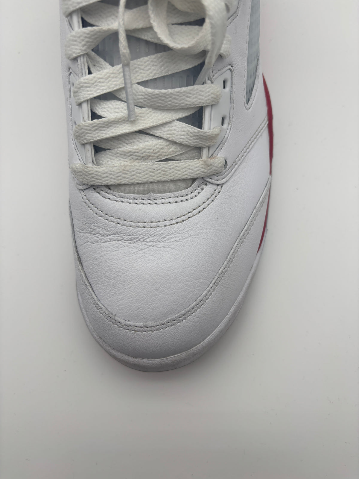 JORDAN 5 FIRE RED BLACK TONGUE (USED)