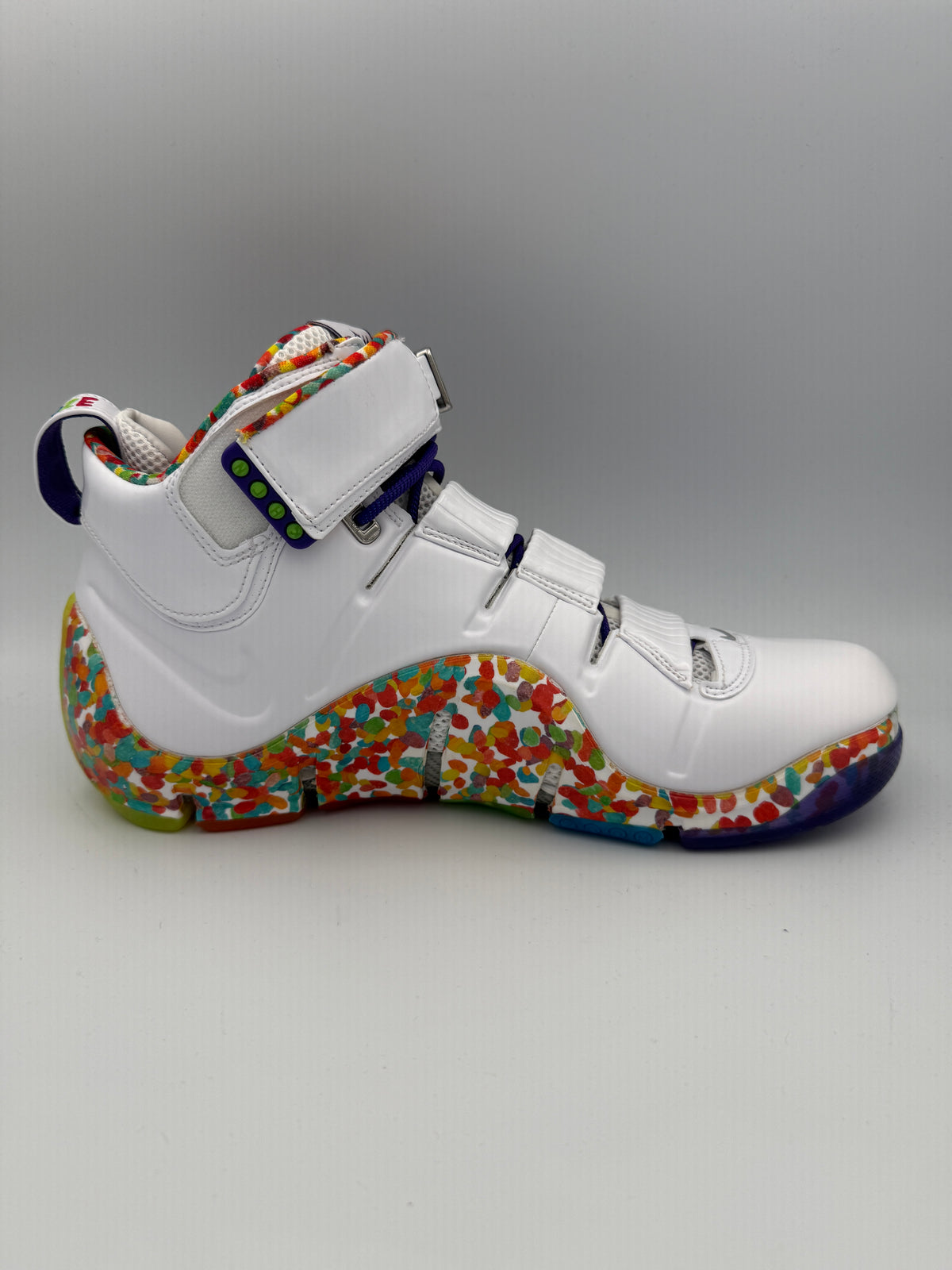 NIKE ZOOM LEBRON IV, FRUITY PEBBLES