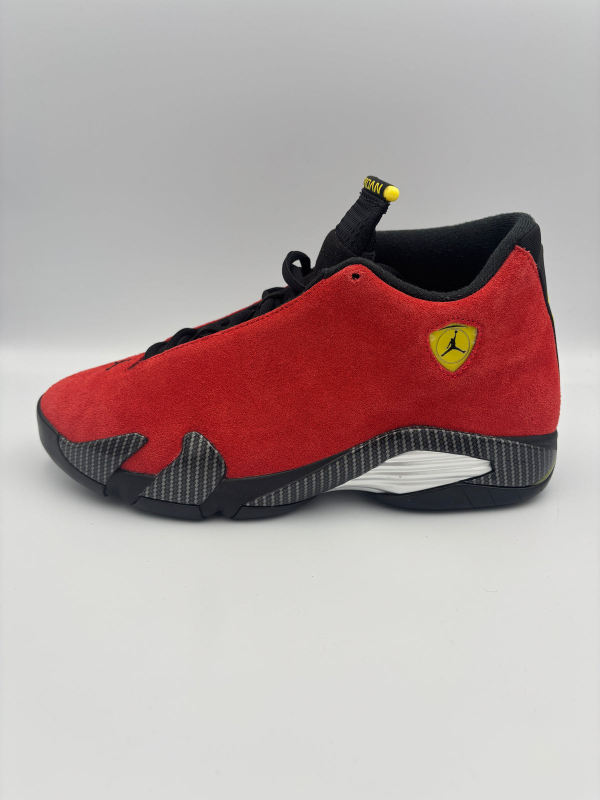JORDAN 14 FERARRI
