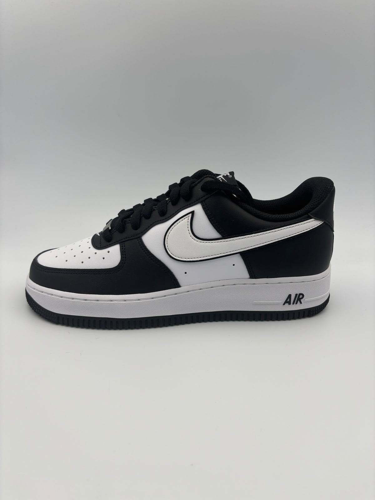 AIR FORCE 1 WHITE PANDA