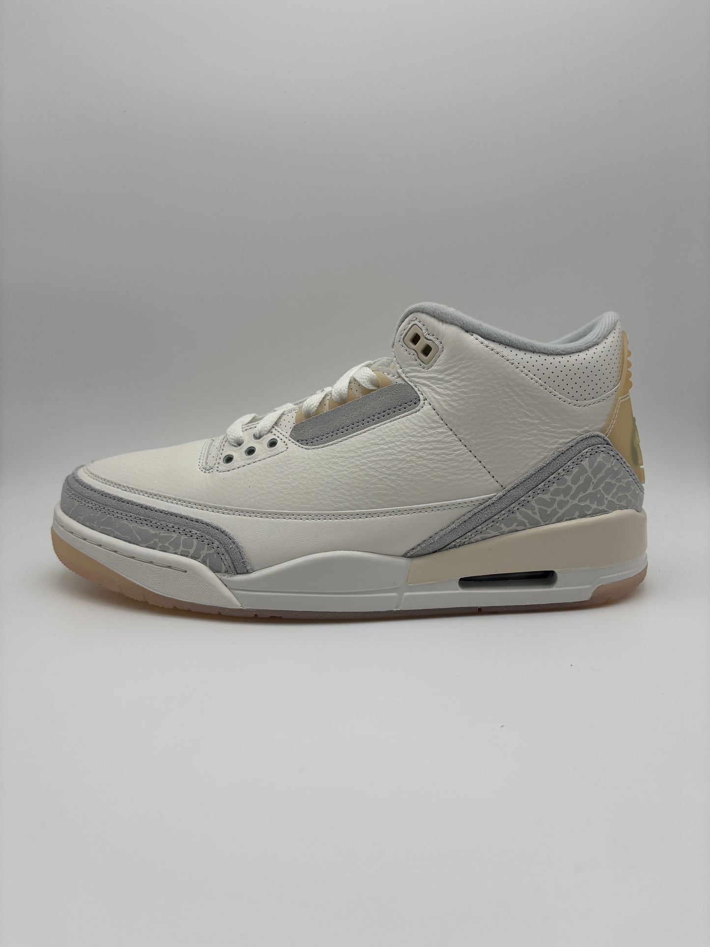 JORDAN 3 CRAFT IVORY