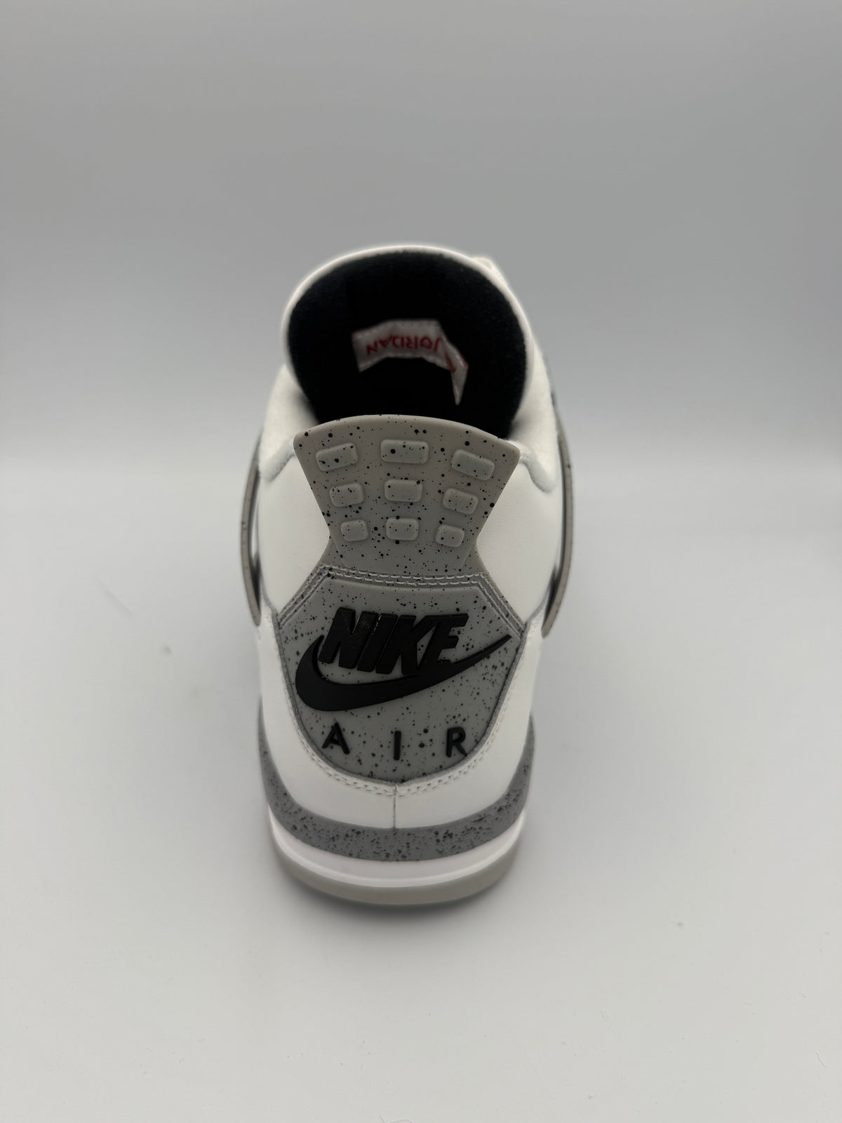JORDAN 4 , WHITE CEMENT