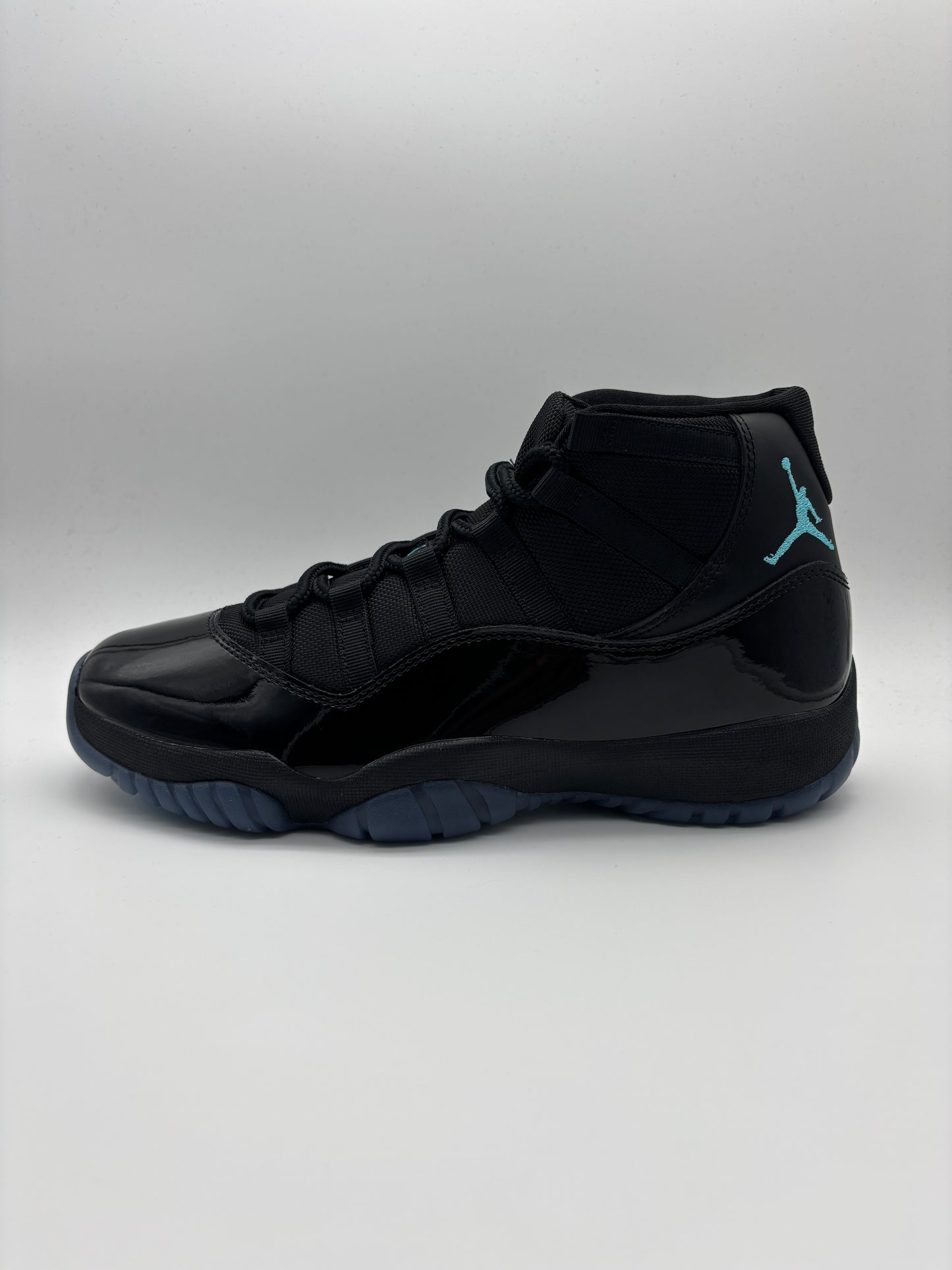 JORDAN 11 GAMMA
