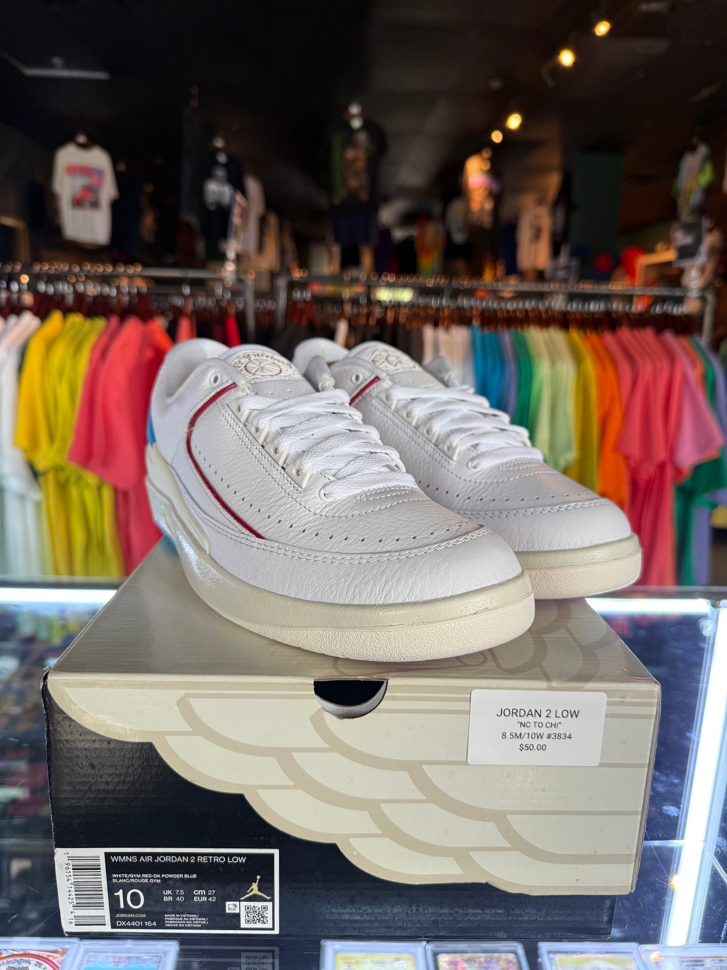 JORDAN 2 , NC TO CHI (NEW)