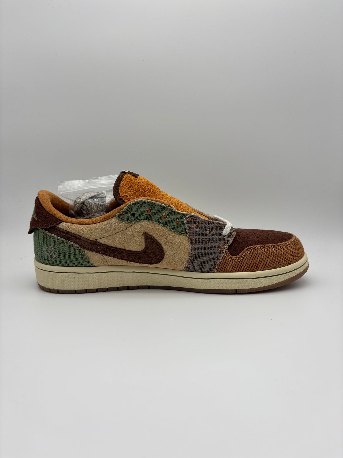 JORDAN 1 LOW ZION