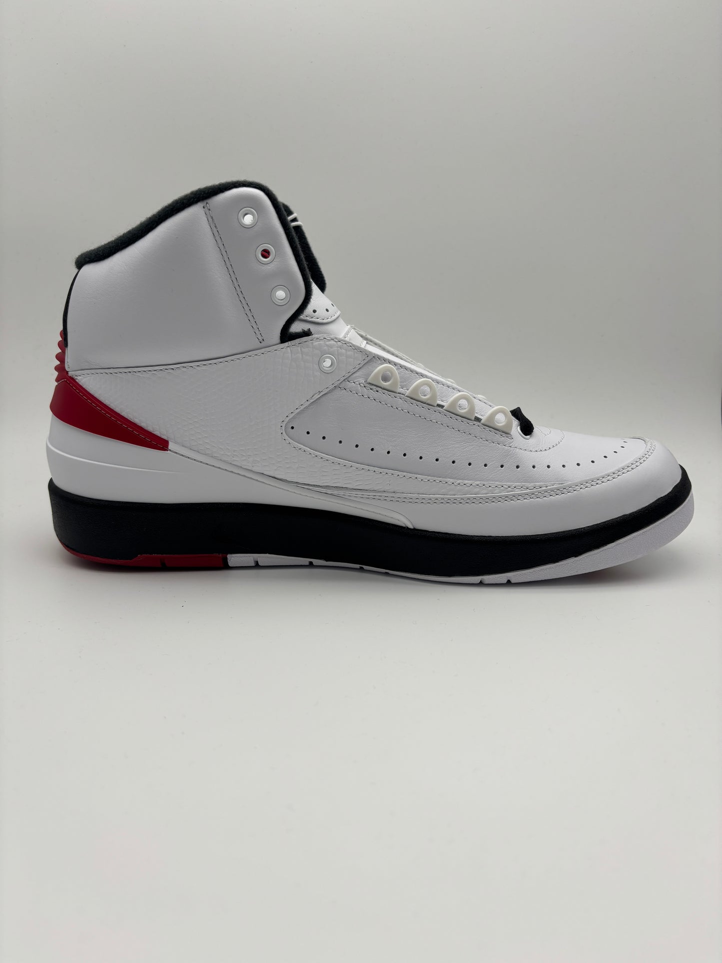 JORDAN 2 CHICAGO