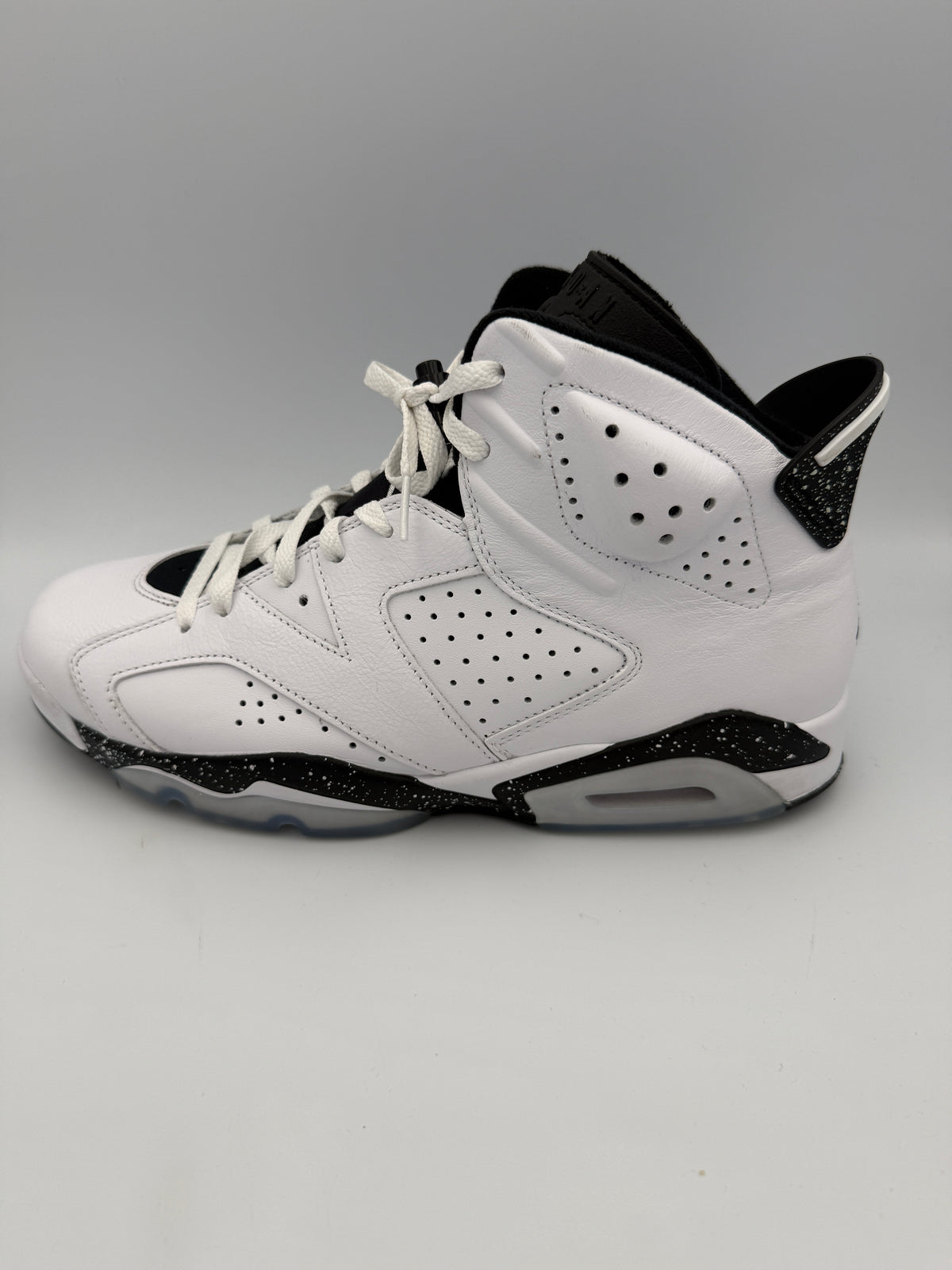 JORDAN 6 (USED), REVERSE OREO