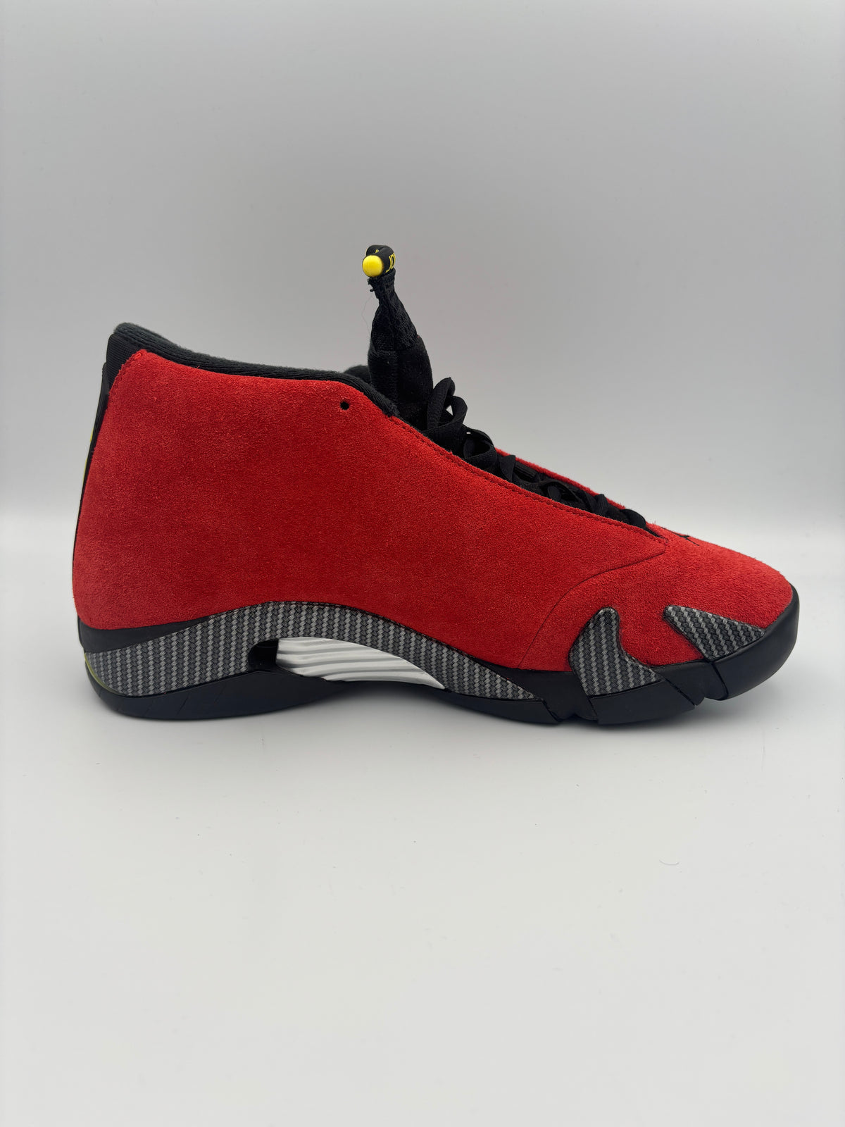 JORDAN 14 FERARRI