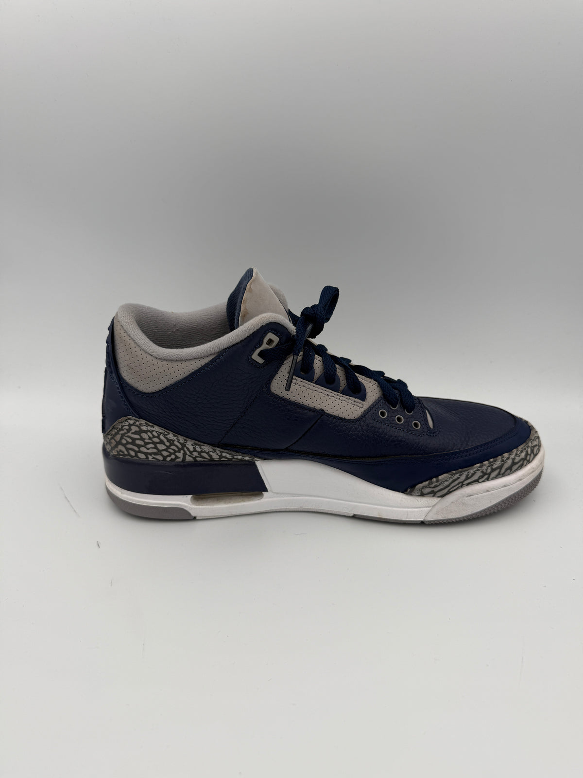 JORDAN 3 , GEORGETOWN