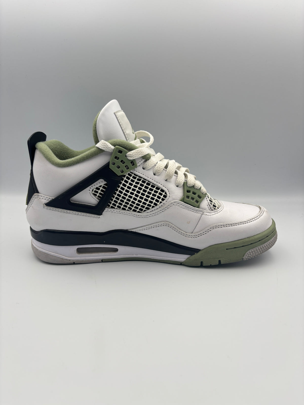 JORDAN 4 SEAFOAM