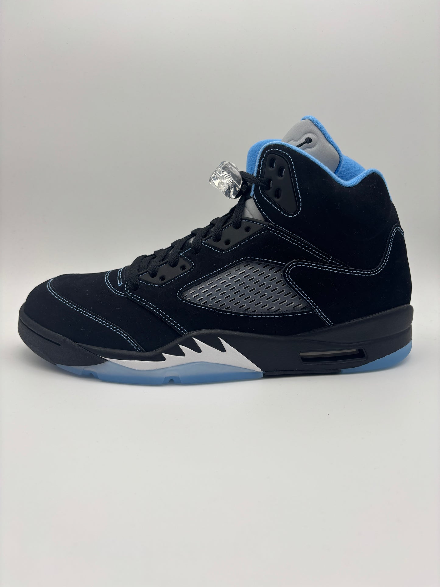 JORDAN 5 BLACK UNI BLUE