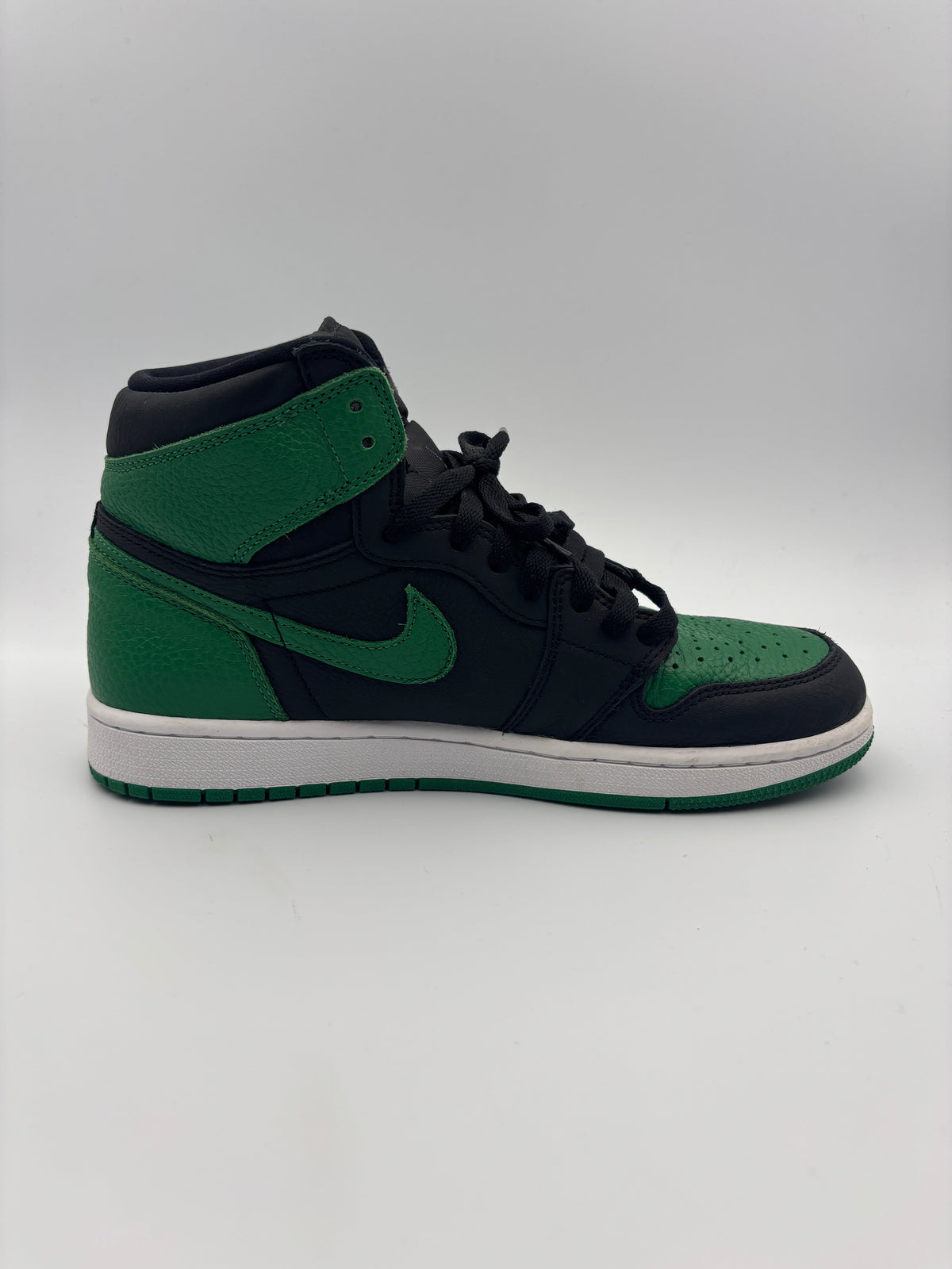 JORDAN 1 HIGH PINE GREEN BLACK