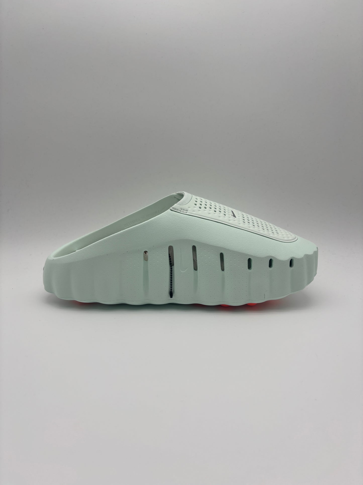 NIKE MIND 001 BARELY GREEN