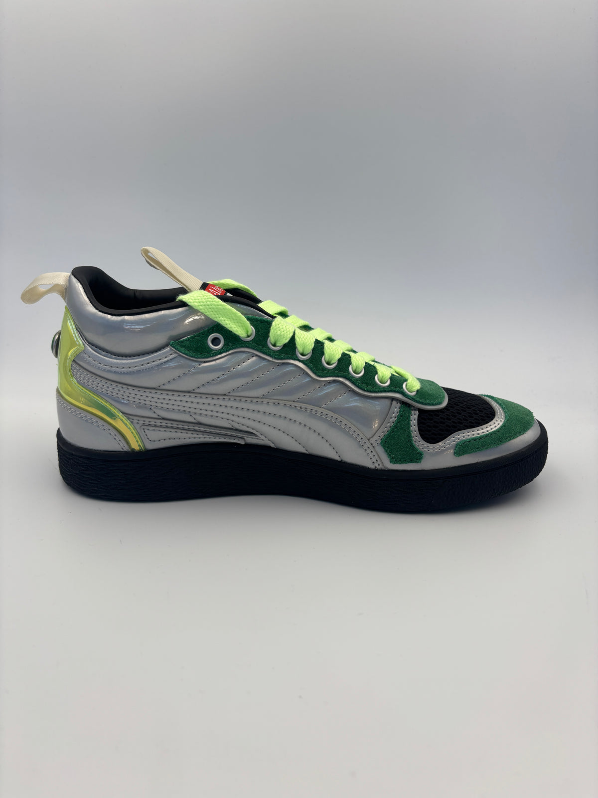 MARVEL DOCTOR DOOM PUMAS