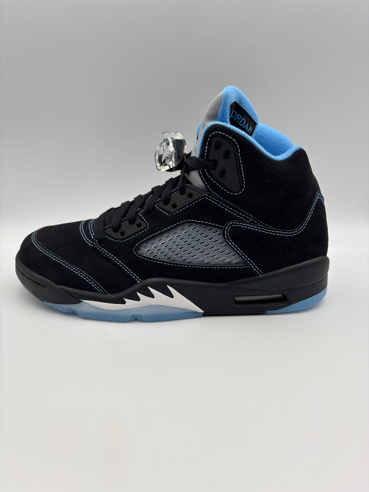 JORDAN 5 BLACK UNI BLUE