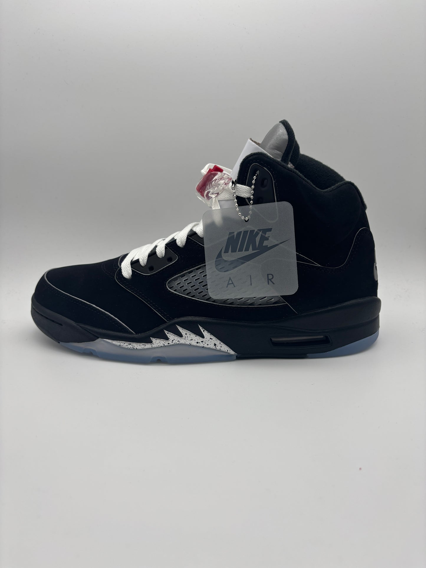 JORDAN 5 BLACK METALLIC (NEW)
