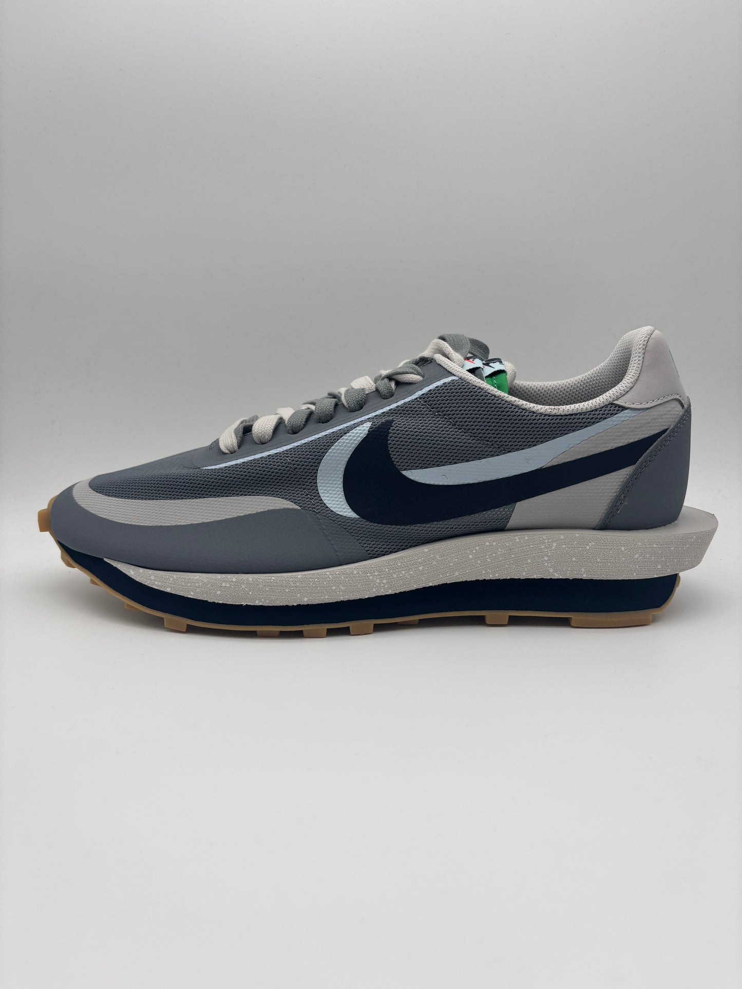 NIKE LD WAFFLE SACAI KISS OF DEATH
