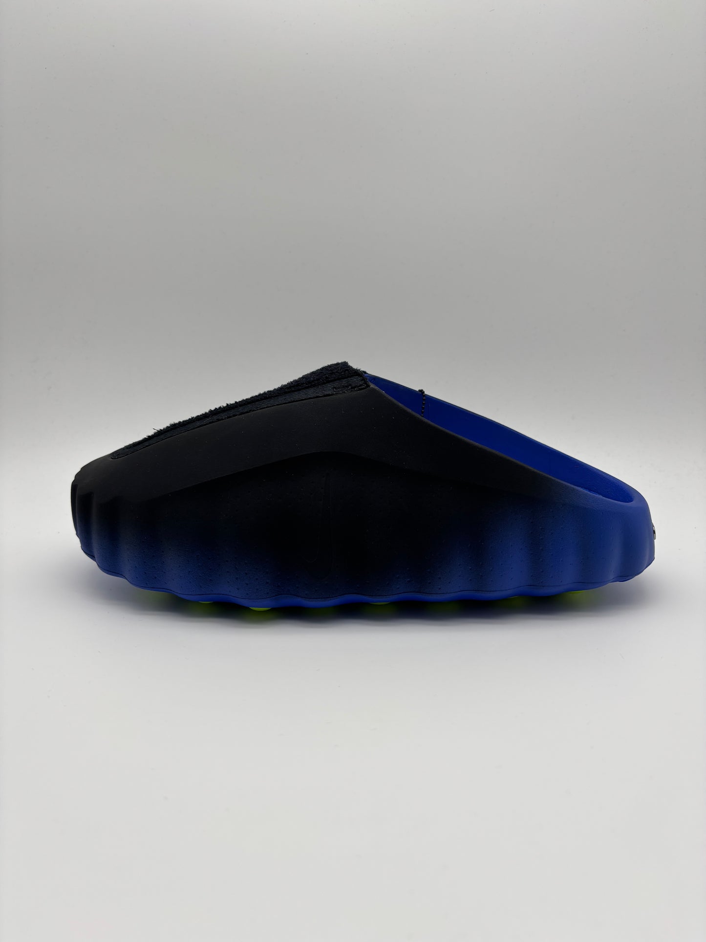 NIKE MIND 001 HYPER ROYAL/VOLT
