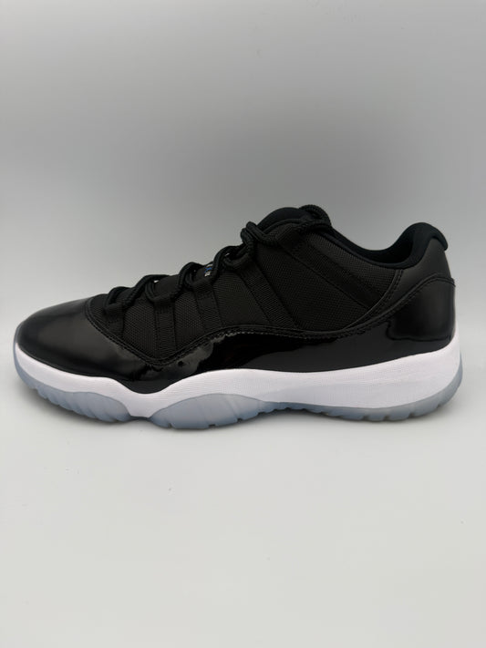 JORDAN 11 LOW, SPACE JAM