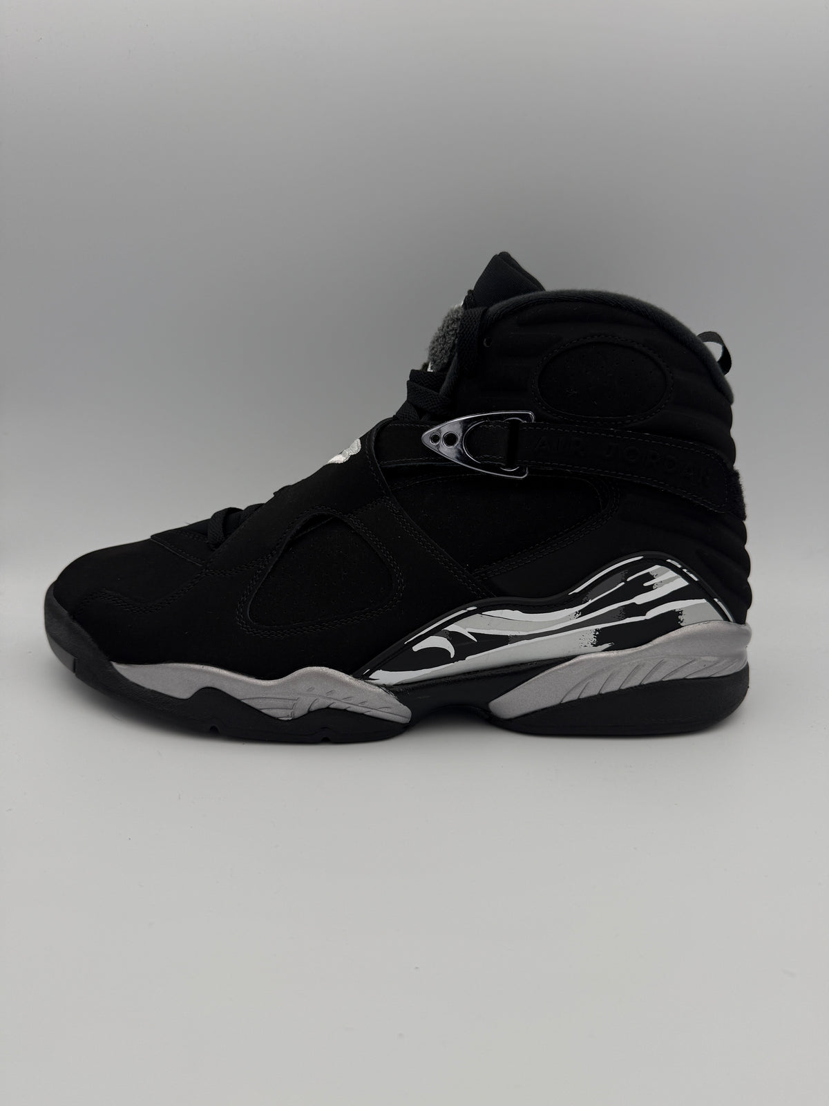 JORDAN 8 , CHROME