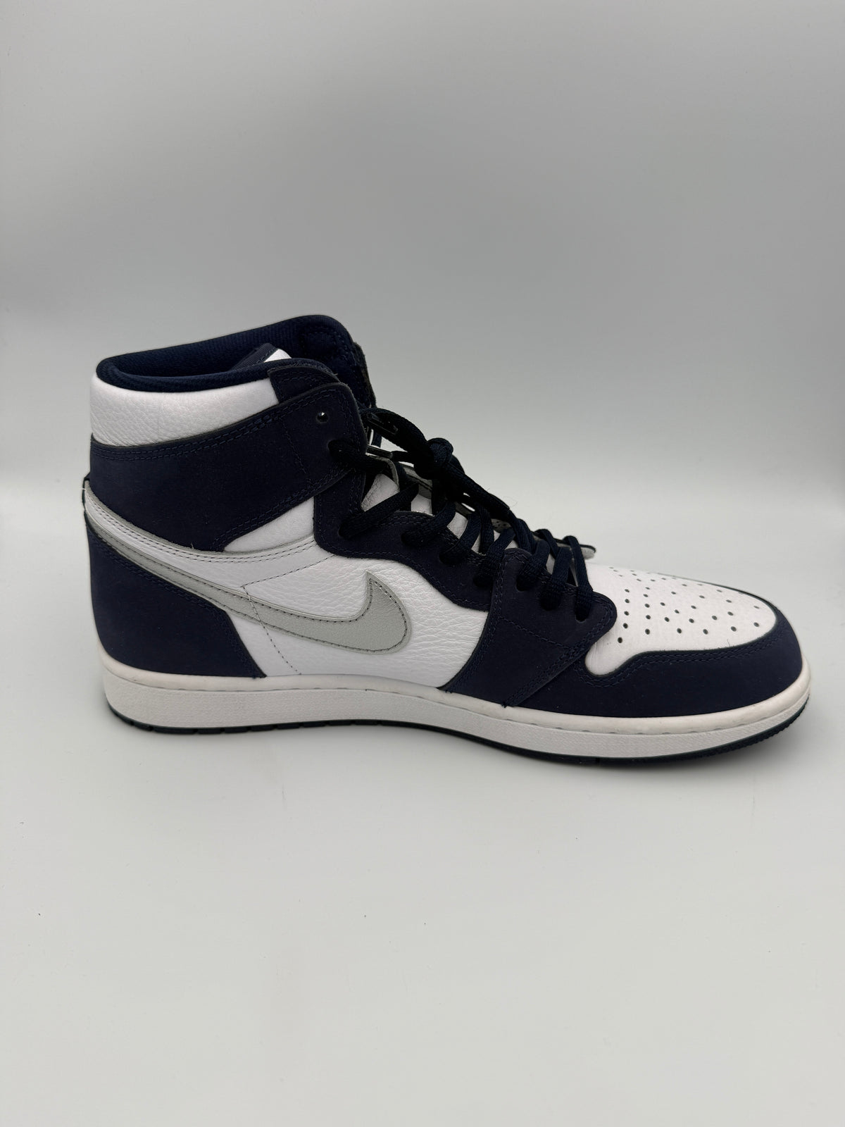JORDAN 1 HIGH , MIDNIGHT NAVY