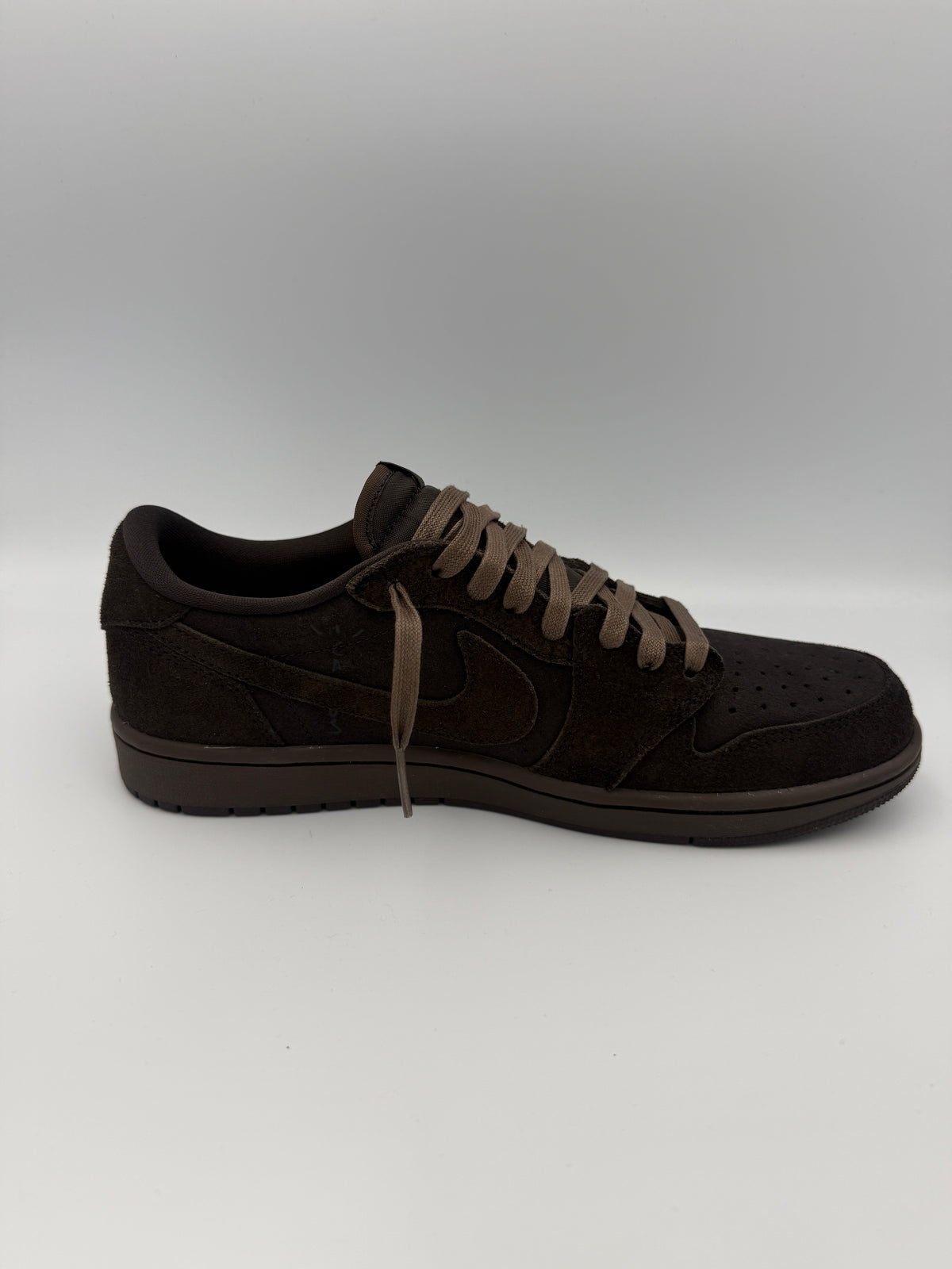 JORDAN 1 LOW, TS VELVET BROWN