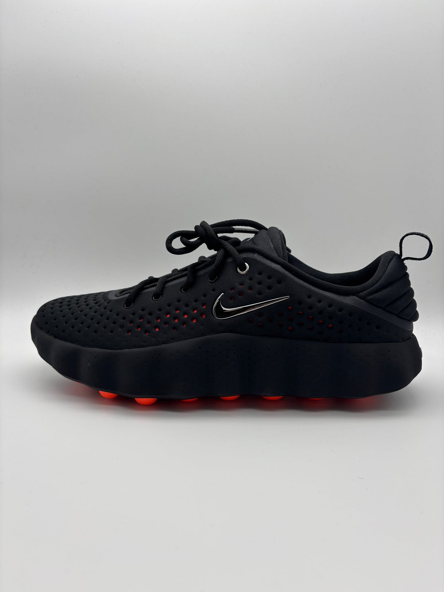 NIKE MIND 002 BLACK CRIMSON