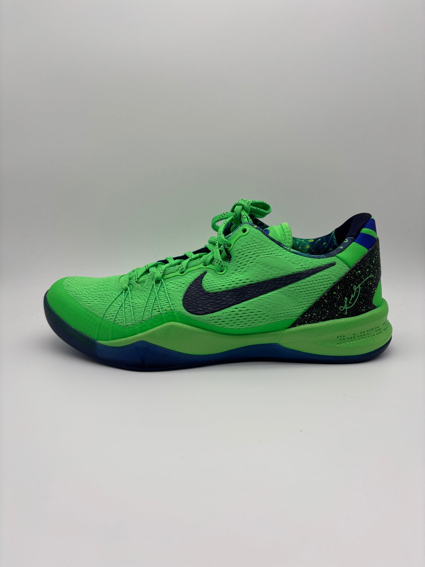 KOBE 8 PROTO SUPERHERO