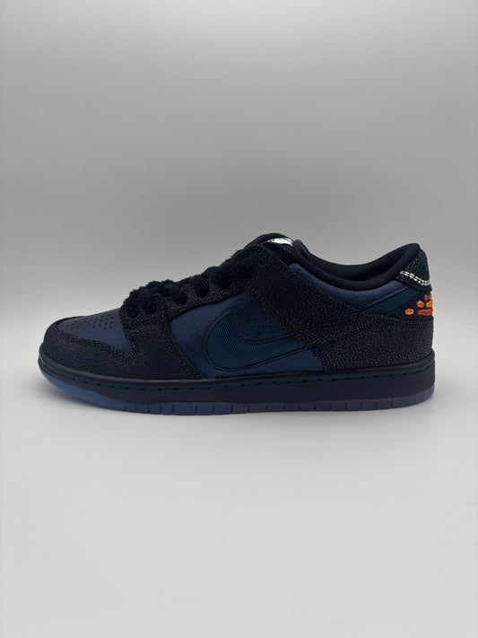 NIKE SB DUNK LOW BLUETILE SKATEBOARDS