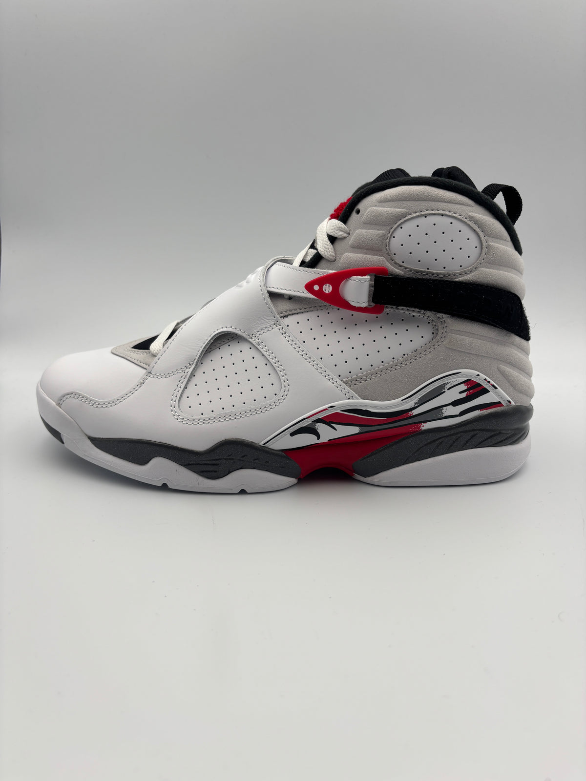 JORDAN 8 BUGS BUNNY