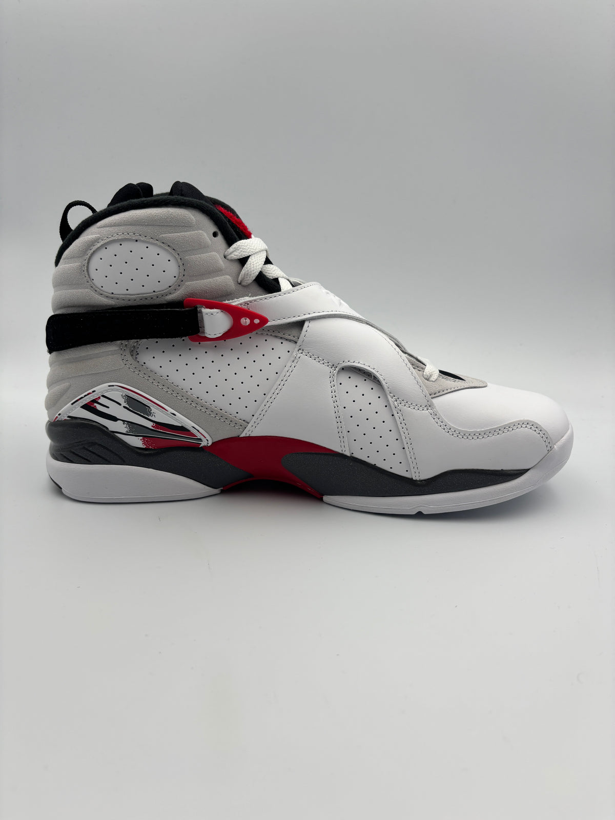 JORDAN 8 BUGS BUNNY