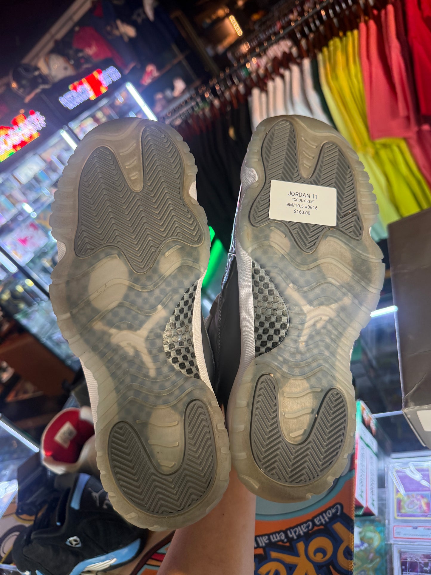 JORDAN 11 (USED), COOL GREY