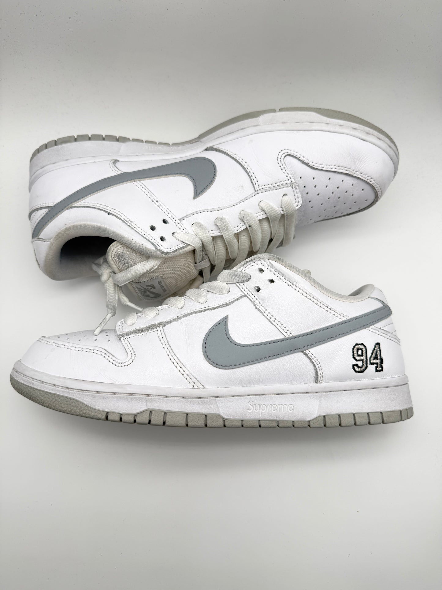 SB DUNK SUPREME 94 WHITE