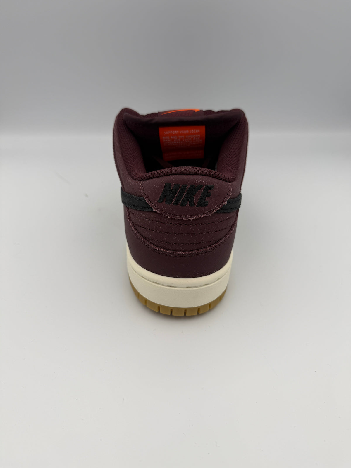 NIKE SB DUNK LOW , BURGUNDY CRUSH