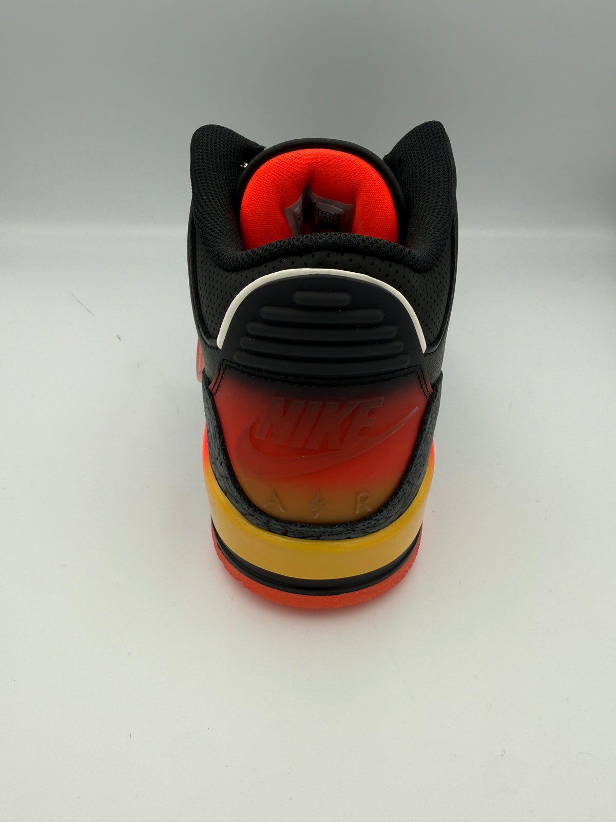AIR JORDAN 3 , J BALVIN