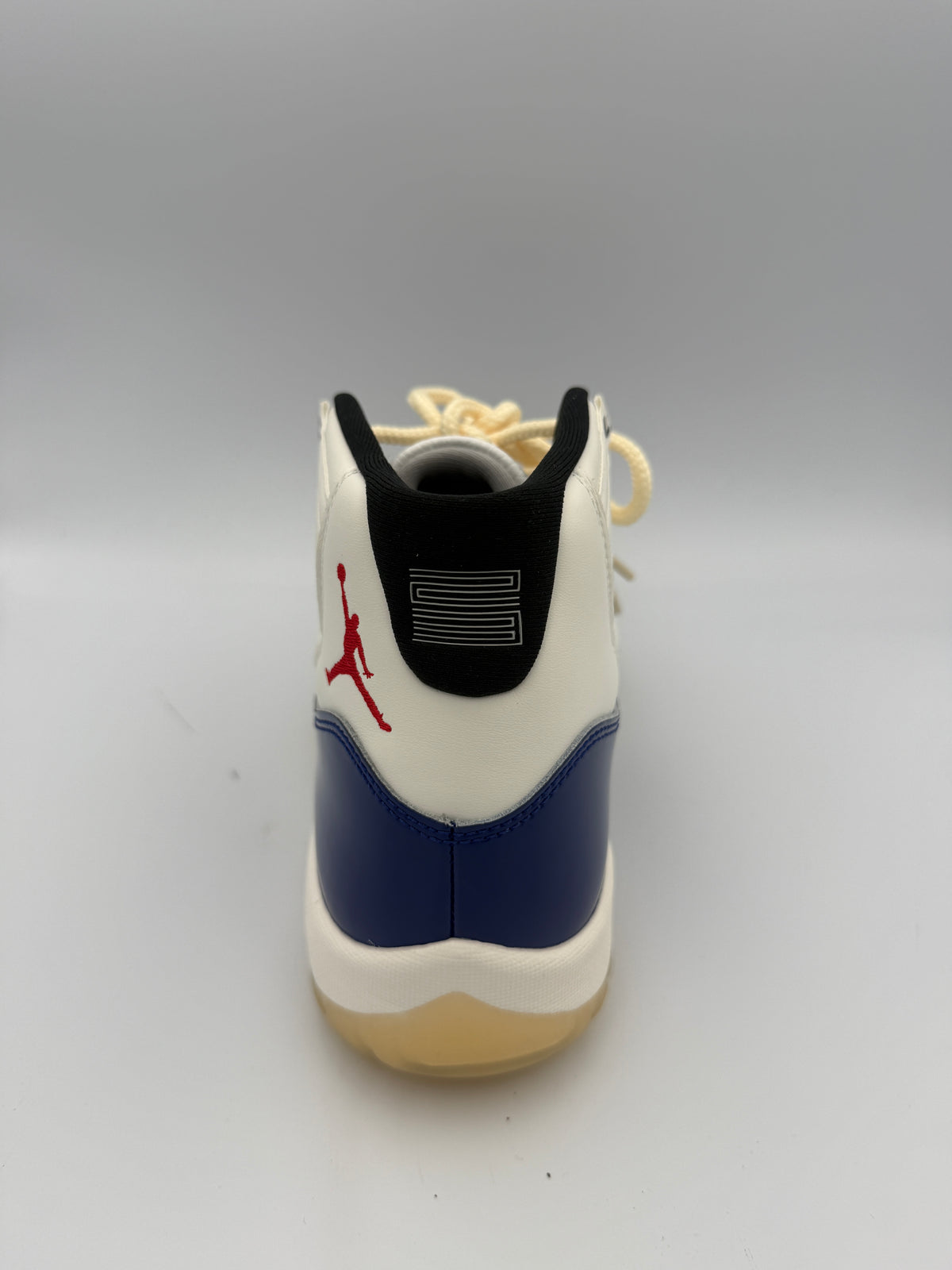 AIR JORDAN 11 RETRO , RARE AIR