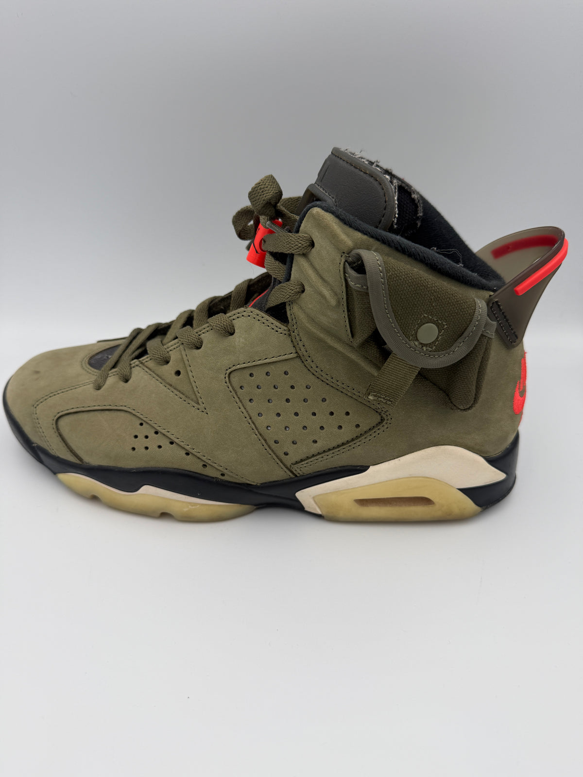 JORDAN 6 , TRAVIS SCOTT