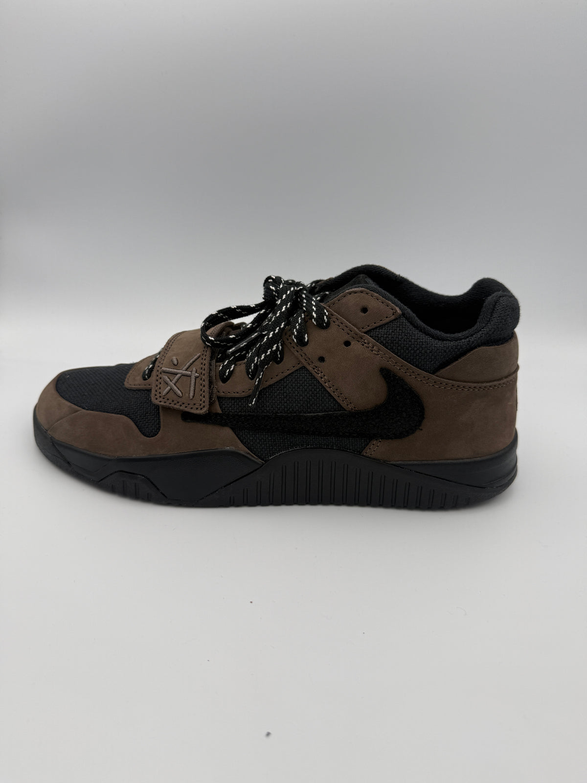 JUMPMAN JACK TR, TS DARK MOCHA
