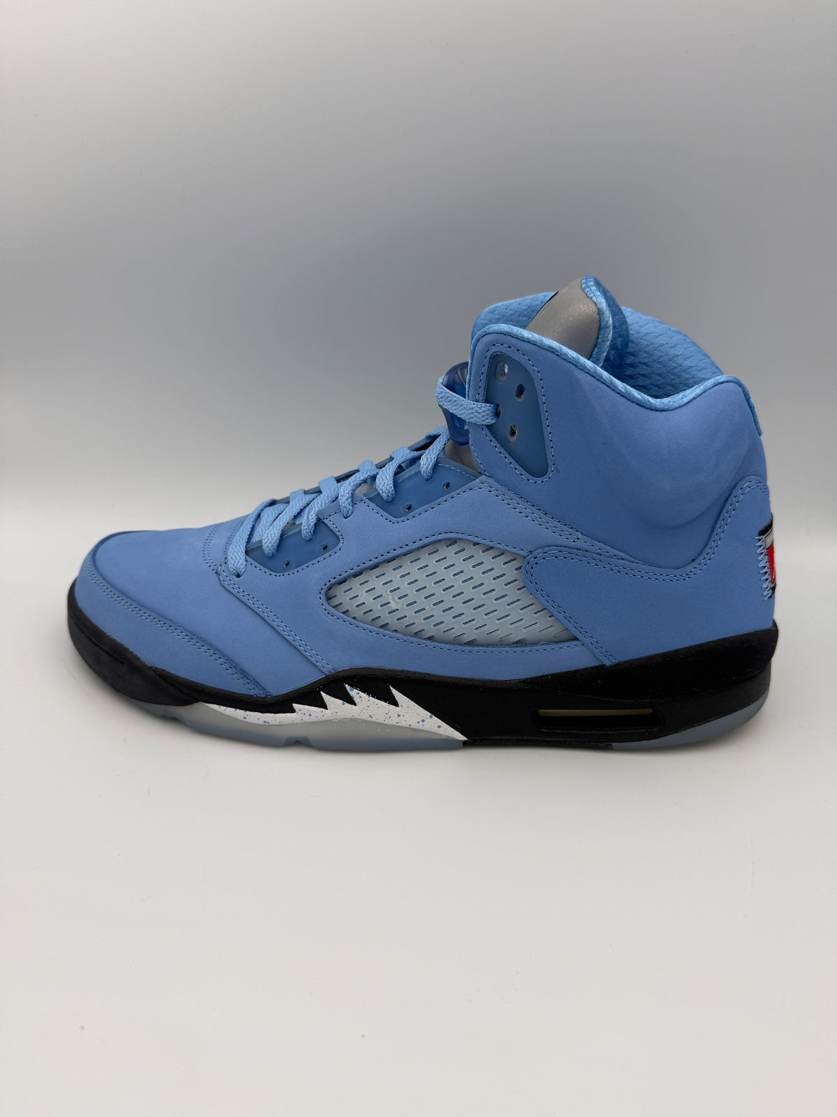 JORDAN 5 , UNC BLUE