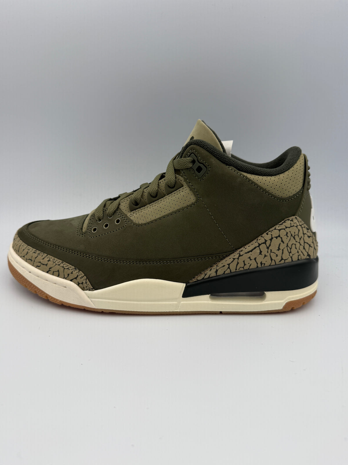AIR JORDAN 3 , FAMILY AFFAIRS