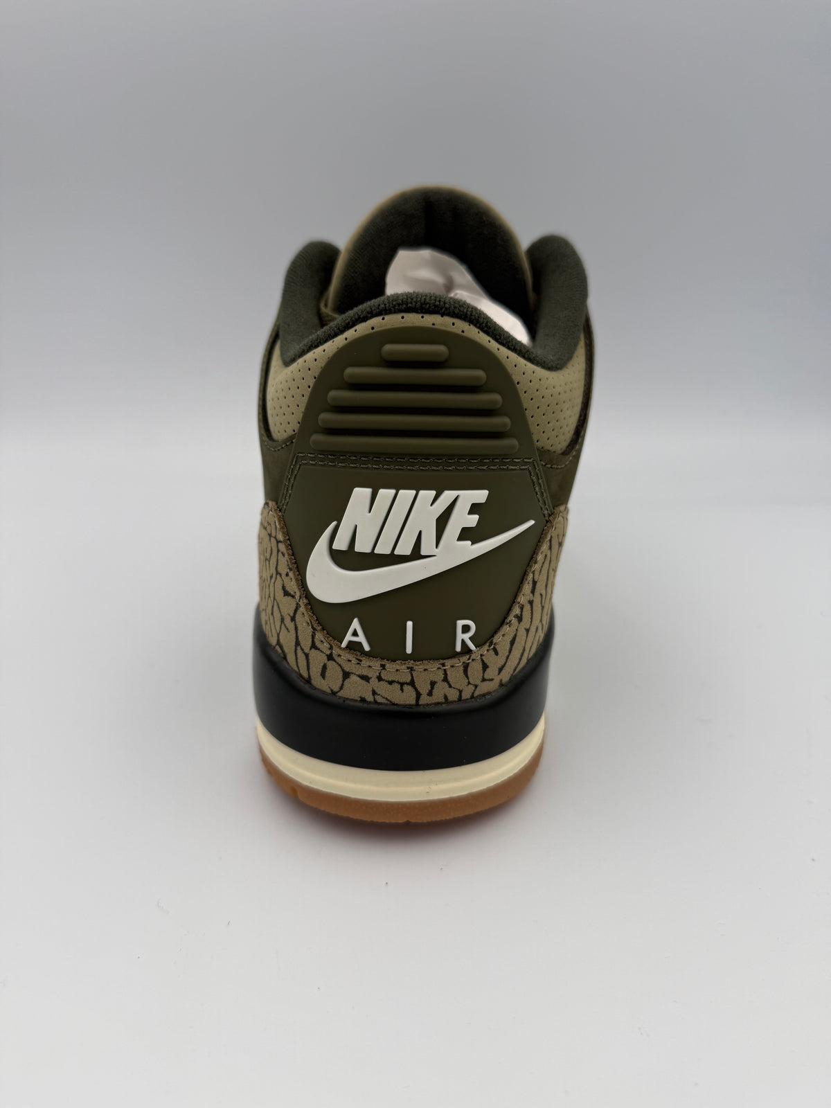 AIR JORDAN 3 , FAMILY AFFAIRS