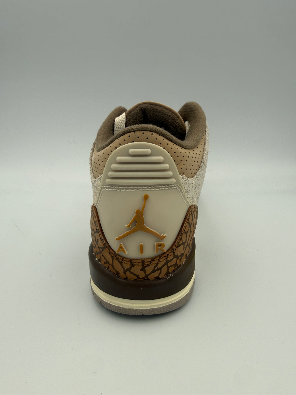 JORDAN 3 , PALOMINO