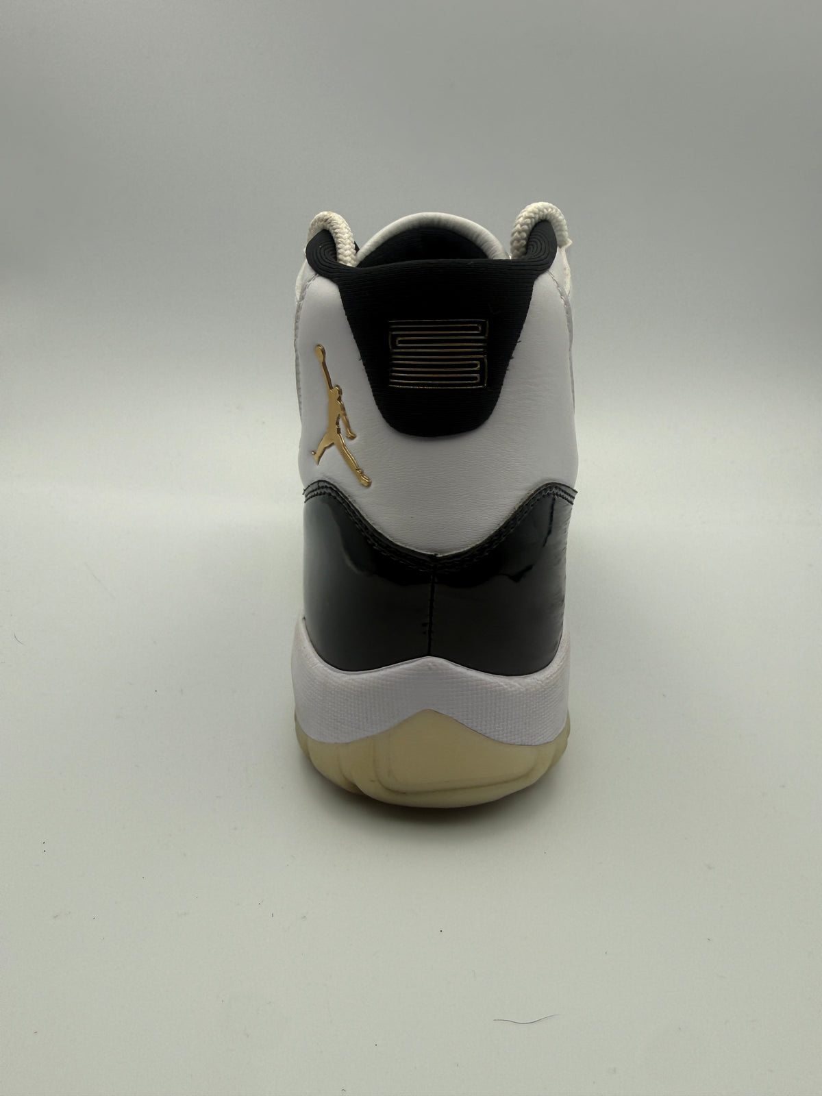 JORDAN 11 , CONCORD