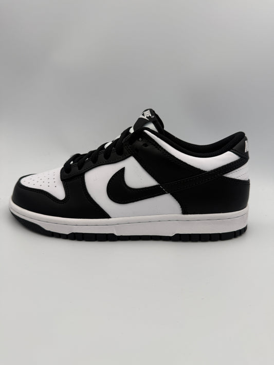 NIKE DUNK LOW, PANDA