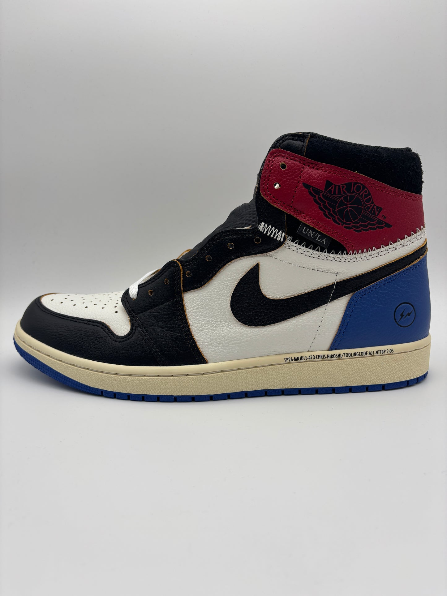 JORDAN 1 FRAGMENT